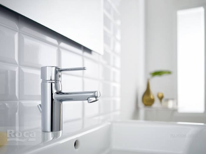 Смеситель ROCA Targa для раковины A5A3260C0M. Фото